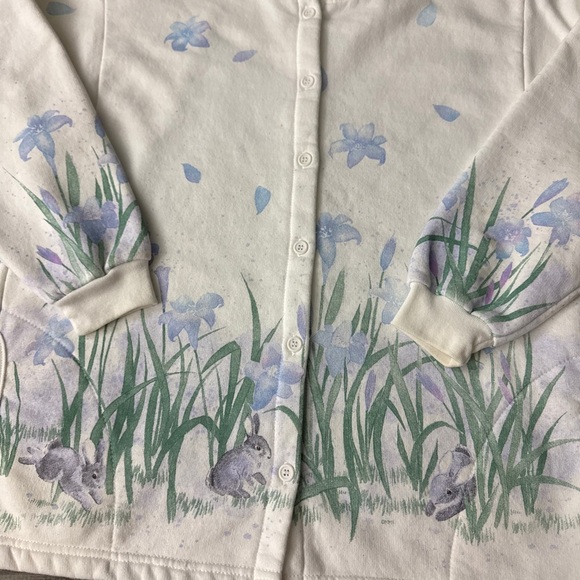 Vintage Artisan’s Designs Bunny Rabbit AOP Grandma Cardigan Sweatshirt Floral - Picture 6 of 6